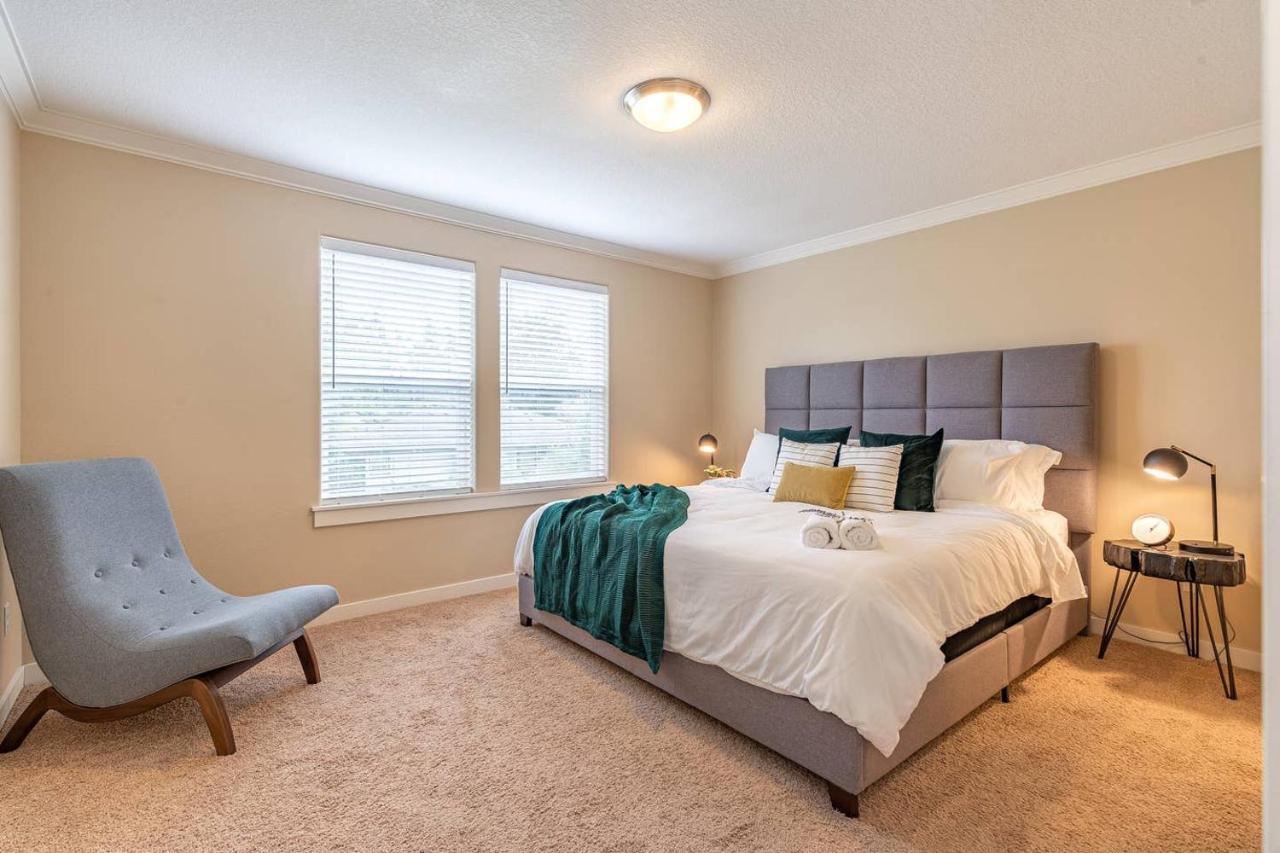 Modern Home, Four Bedrooms, King Beds Tigard Kültér fotó